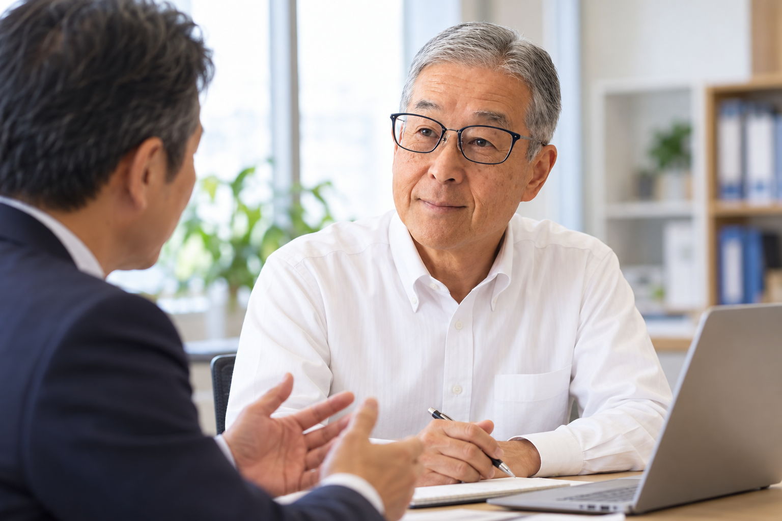 穏やかな経営相談のひととき(イメージ)